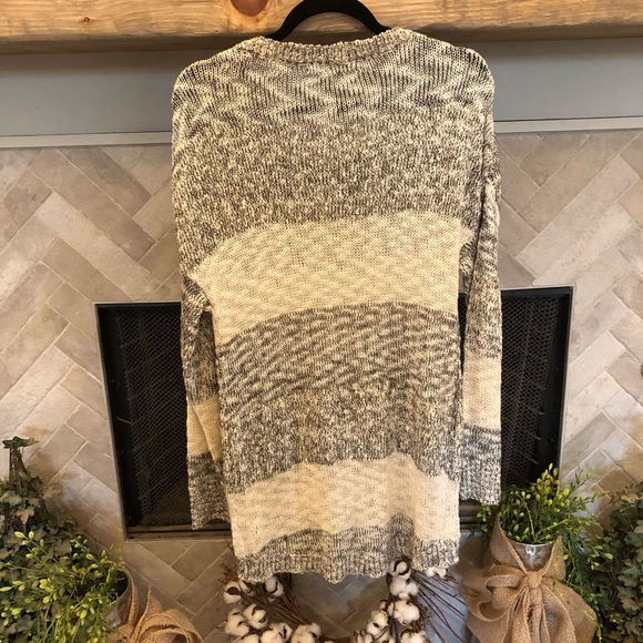 Altar’d State Lightweight Sweater - Picture 3 of 4